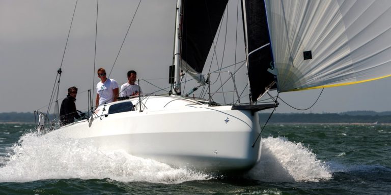 Quantum Sails s'installe à Lorient pour la course au large et les circuits imoca et figaro