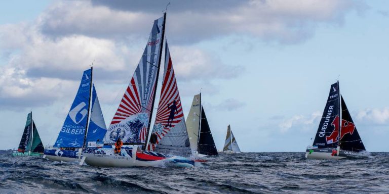 Le départ de la Transat en double à Concarneau