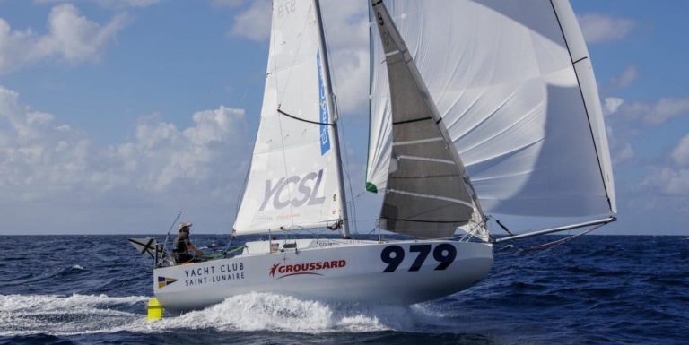 Hugo Dhallenne sur la Mini Transat 2021