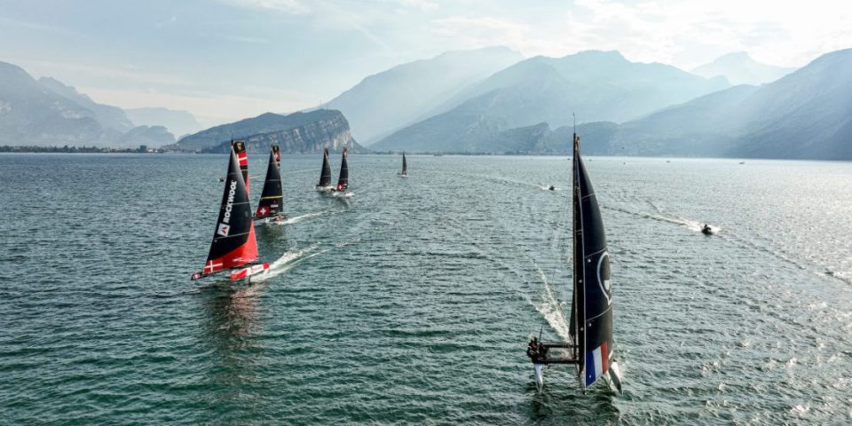 GC32 Racing Tour