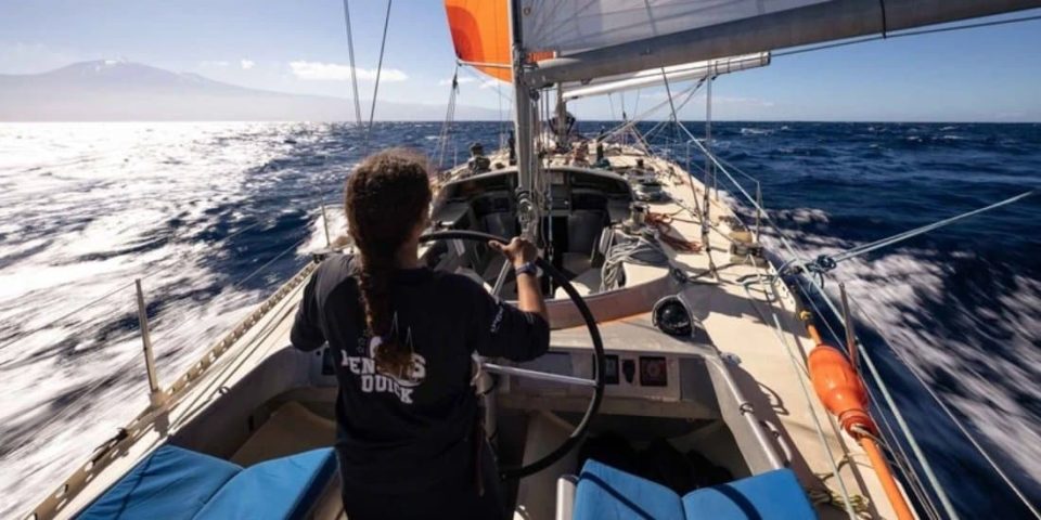 Marie Tabarly sur Pen Duick VI